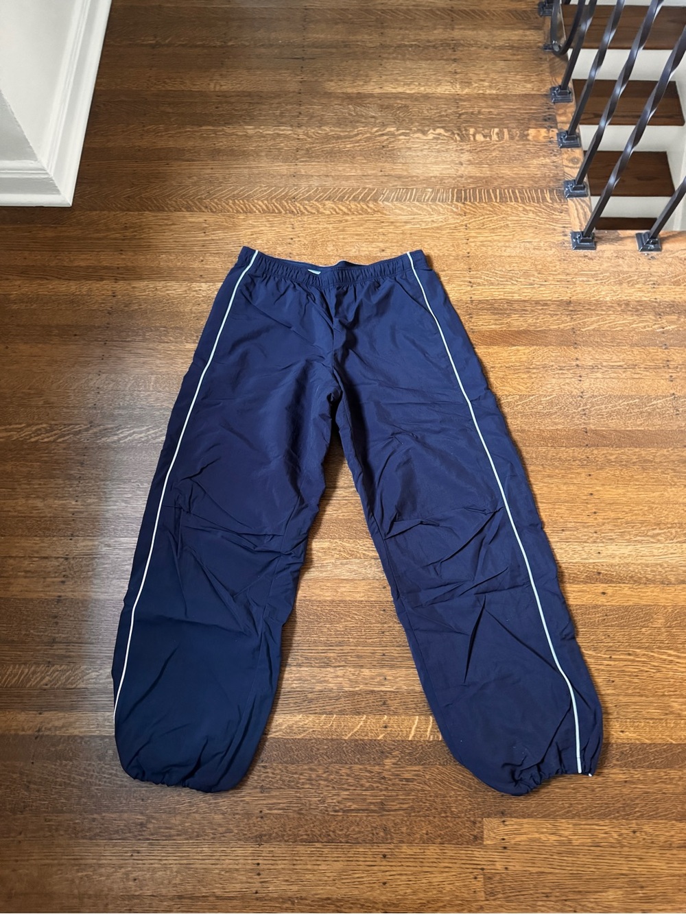 Aritzia Mercer Track Pant - Women’s Med